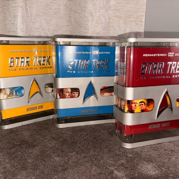 Star Trek Box Sets - Picture 1 of 10